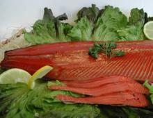 Копченый лосось — лучшие рецепты